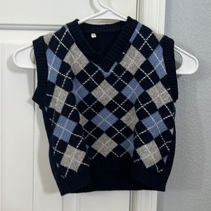 Cropped sweater vest